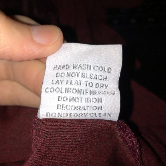 Soft Surroundings Womens Size S Burgundy Long Sleeve Scoop Neck Tunic Top Small - Picture 10 of 10